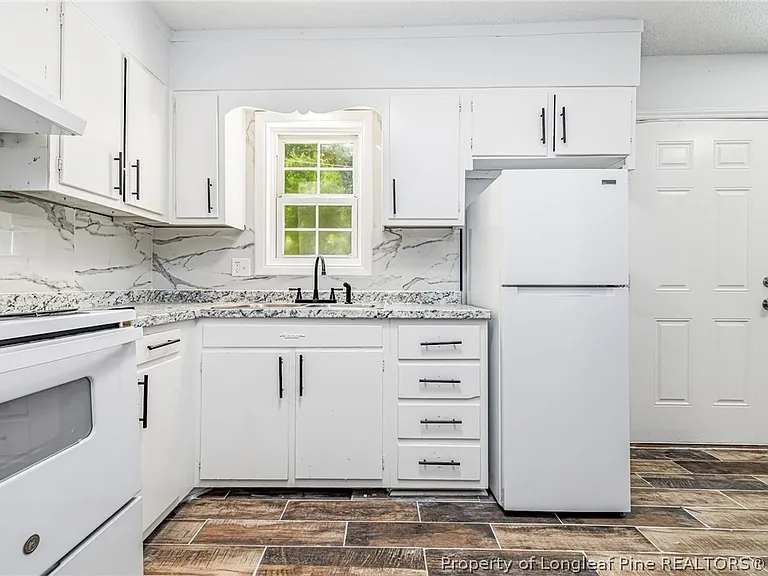 2436 Bragg Blvd — Photo 19