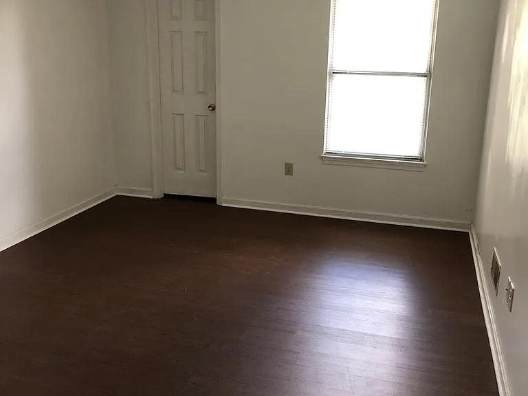 805 Christopher Dr — Photo 12