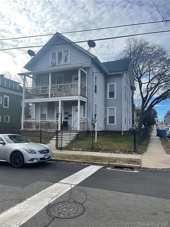 2 bed, 1.0 bath, 600 sqft, $1,500 — Photo 1