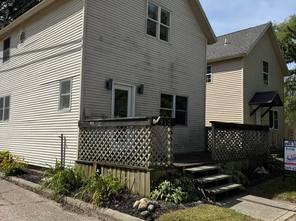 912 Market St, Saint Joseph, MI 49085