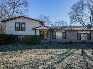 299 Lembeck Lake Rd, De Soto, MO 63020