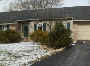 2296 Buckley Rd, Columbus, OH 43220