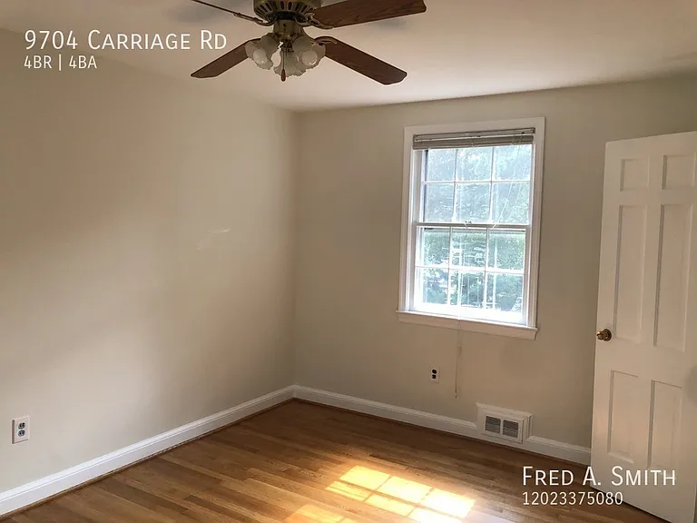 9704 Carriage Rd — Photo 10