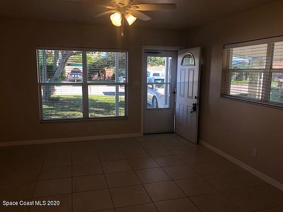 3rd image of 240 N Brevard Ave #240