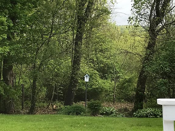 2nd image of 5502 Woods Dr
