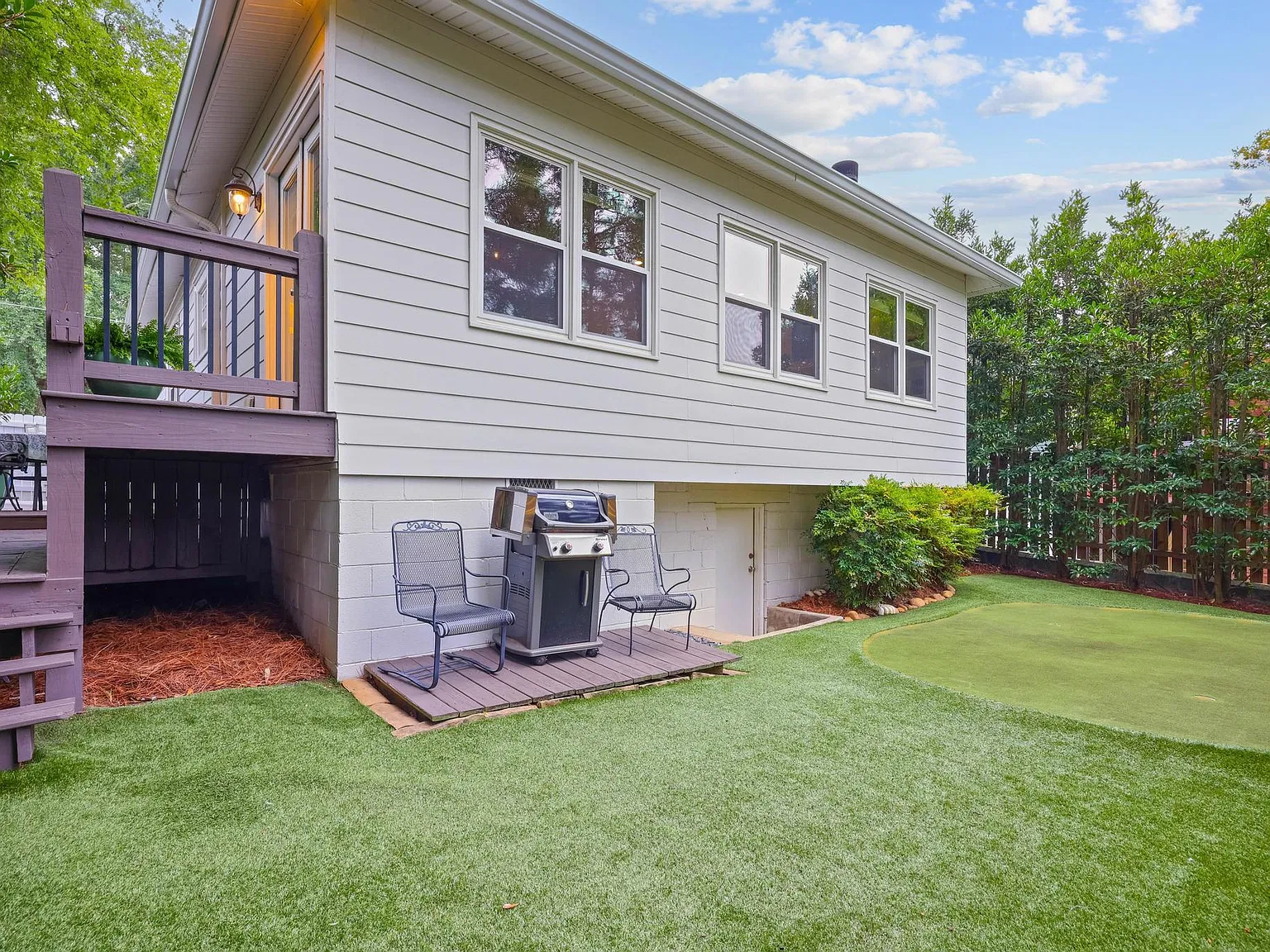 2 bed, 1330 sqft, $4,000 — Photo 3