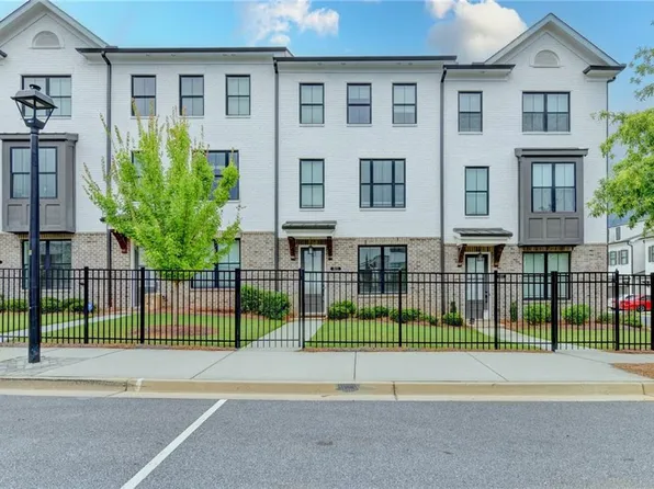 603 Millcroft Blvd, Buford, GA 30518