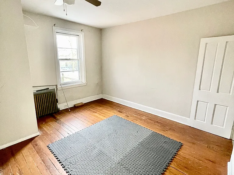 3650 Calumet St — Photo 11