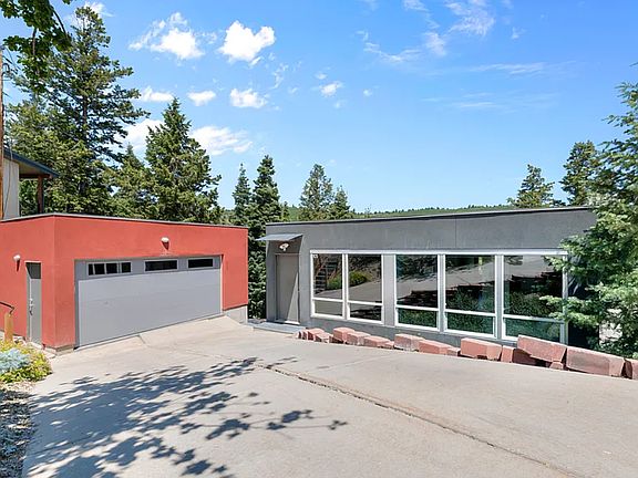 4th image of 105 S Crestview Cir