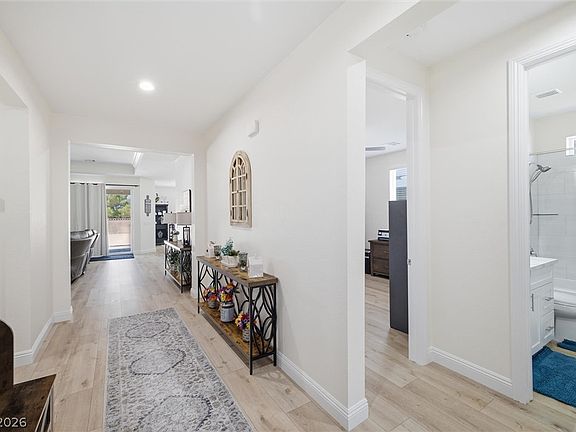 5th image of 6950 Sandpebble St