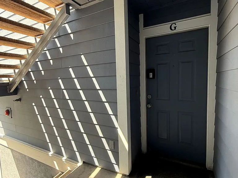 101 S Lakeview Ave #G — Photo 11