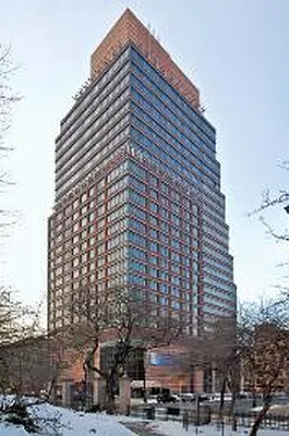 Sold by Compass | media 18