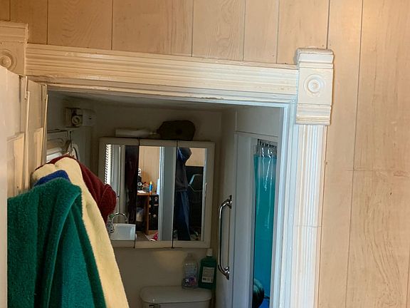 5th image of 7613 W 140th Pl APT 2