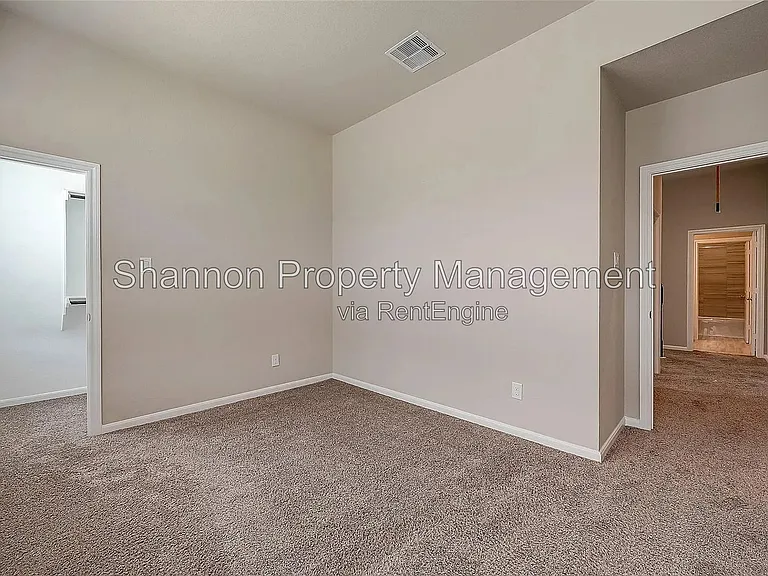 2559 Terrace Point Dr — Photo 40