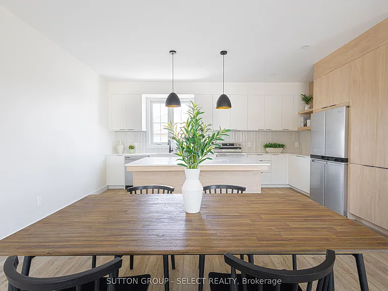 233 Upper Queen St #6 — Photo 14