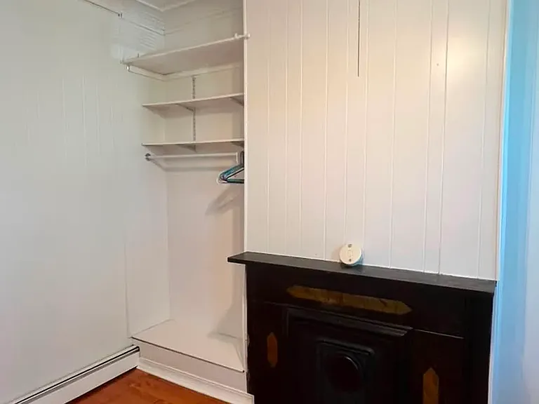 992 Hart St #2B — Photo 6