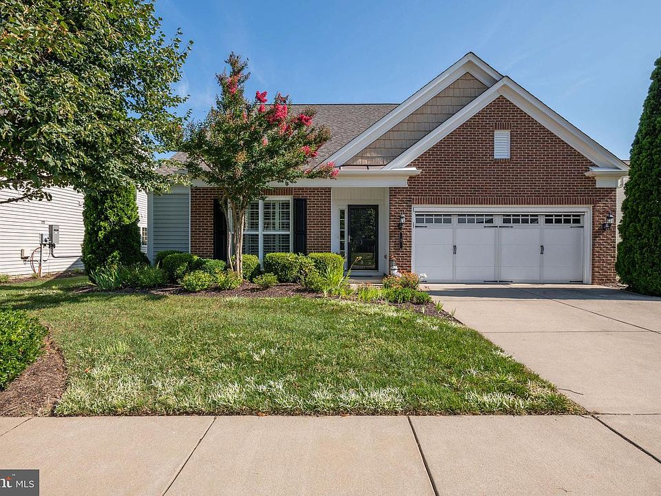 1st image of 3 Lightmont Dr