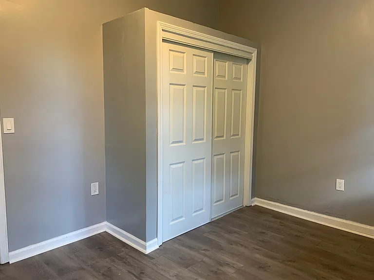 747 Franklin Ave #1 — Photo 8