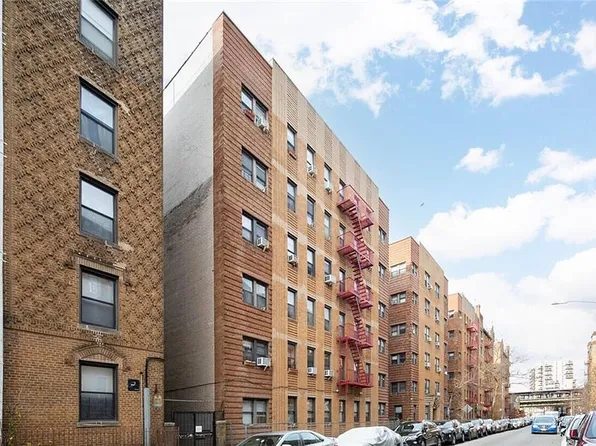 3130 Brighton 6 St #4, Brooklyn, NY 11235
