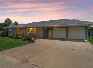 405 Robert St, Ostrander, MN 55961