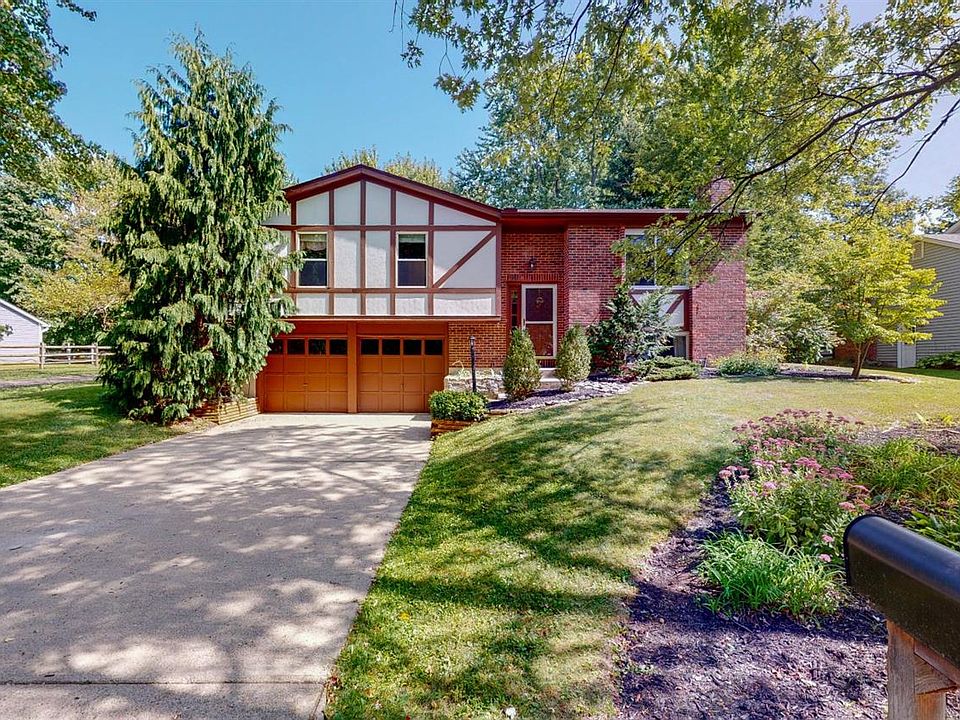 1st image of 8734 Creekwood Dr