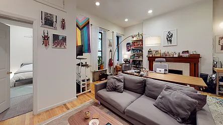 Rented by Bond New York