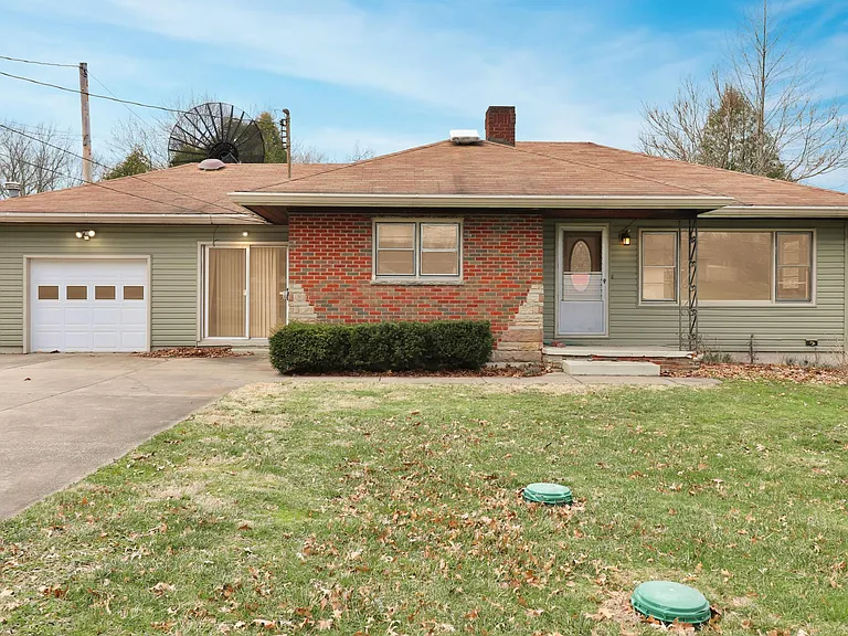 3156 Conlin Dr — Photo 1