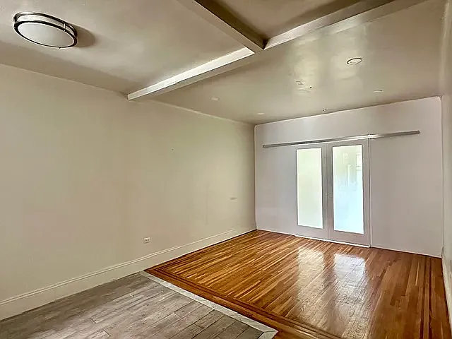 402 Ocean Pkwy #105