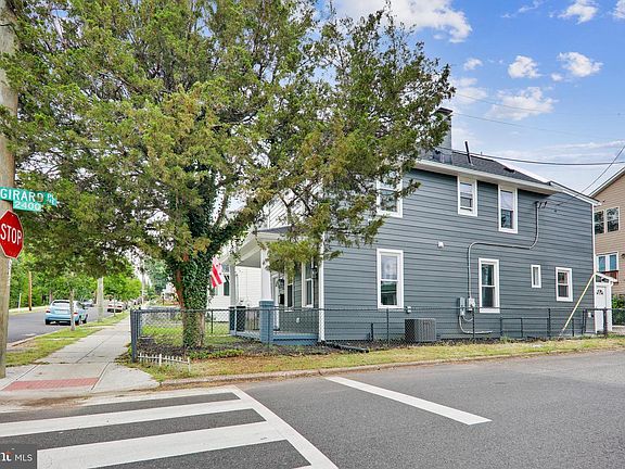 2nd image of 2841 Mills Ave NE