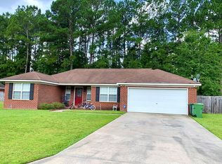 214 Easy St, Hinesville, GA 31313