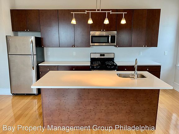 4th image of 2136 E Dauphin St APT 303