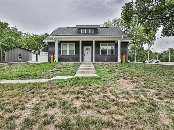 612 S McLane St, Clinton, MO 64735
