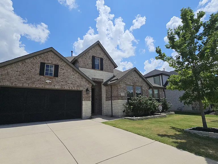 3512 Chacon Creek Trl — Photo 2
