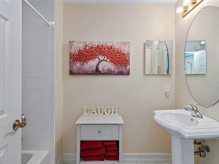 1263 Rialto Way #102 — Photo 19