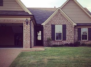 400 E Oak Grove Rd, Hernando, MS 38632