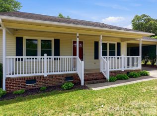 425 Catawba Dr, Salisbury, NC 28147