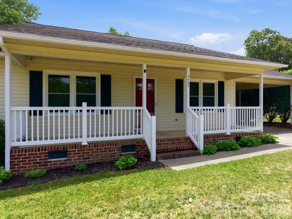 425 Catawba Dr, Salisbury, NC 28147