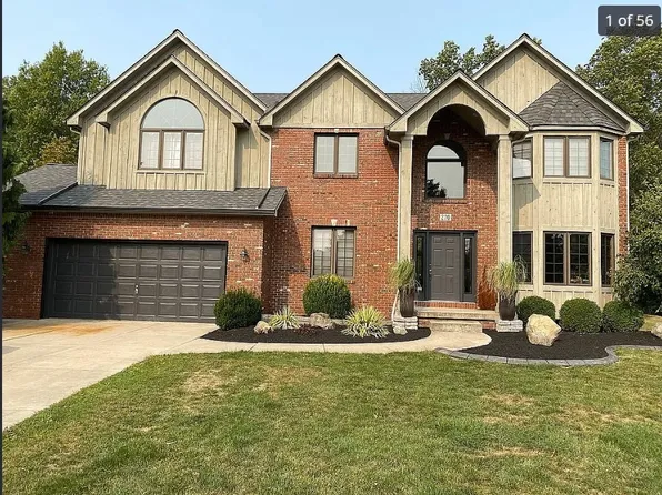 270 Woodstream Dr, Grand Island, NY 14072