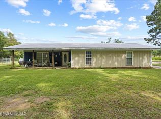 66 Bell Rd, Wiggins, MS 39577