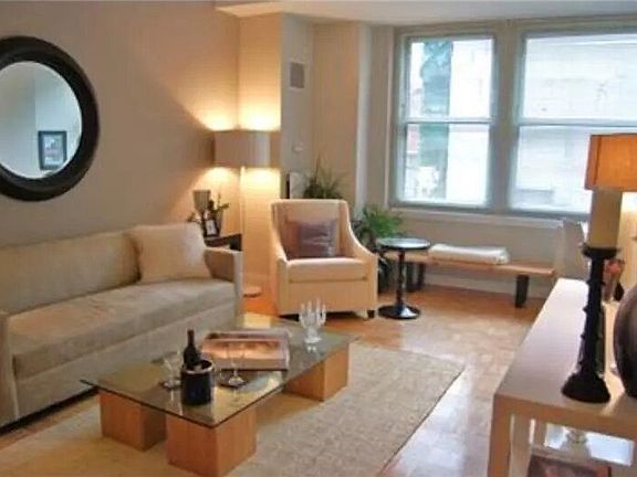2nd image of 88 Greenwich St APT 503