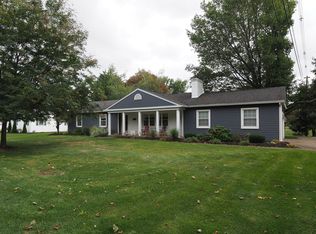 6211 W Lake Rd, Erie, PA 16505