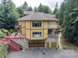 1244 4th Ave #302, Ladysmith, BC V9G 0A6