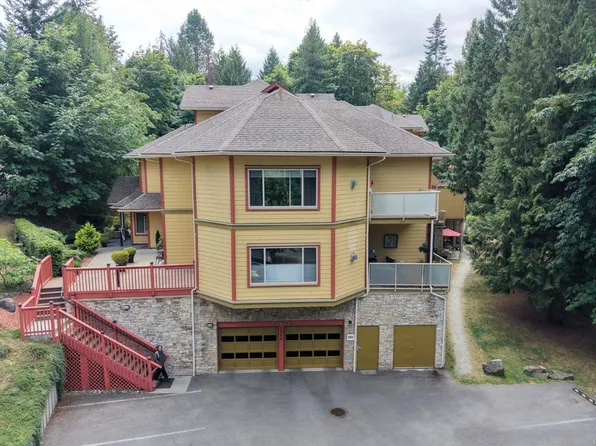 1244 4th Ave #302, Ladysmith, BC V9G 0A6