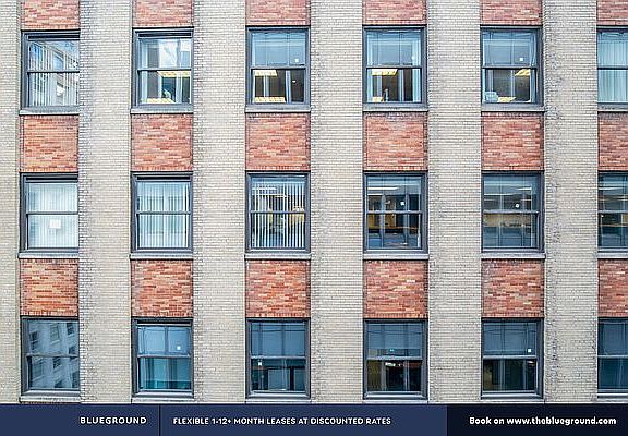 5th image of 20 Broad St #1714