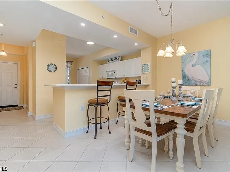 10520 Amiata Way #303 — Photo 4