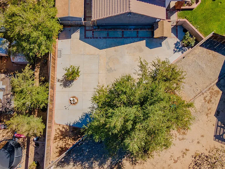 37347 Waterman Ave — Photo 34