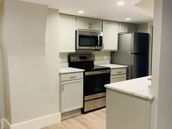 2015 Quechee Main St Unit 1, Quechee, VT 05059