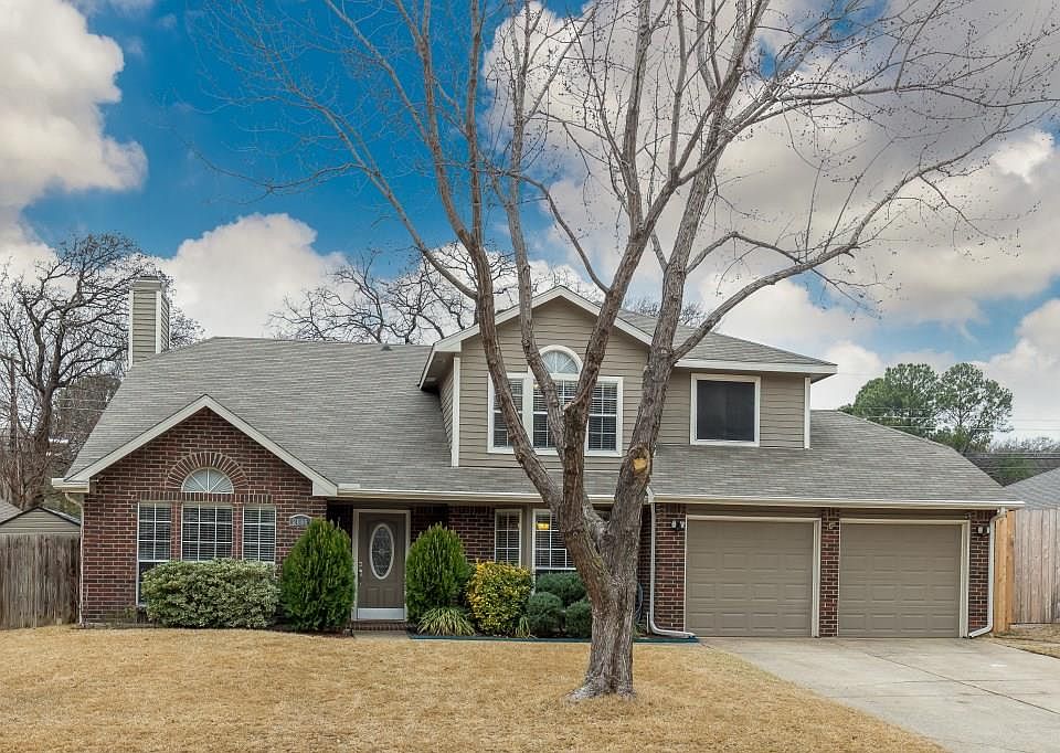 1st image of 2066 Wedgewood Dr
