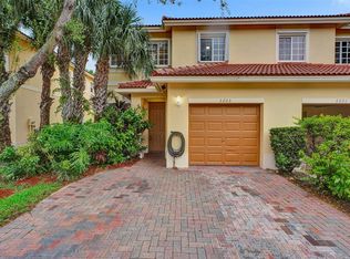 3205 NW 33rd St, Oakland Park, FL 33309