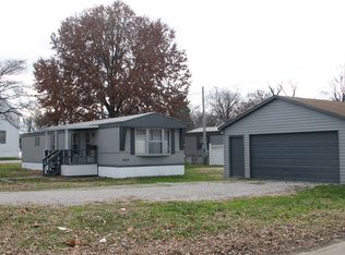 903 W 3rd St, Mount Vernon, IN 47620